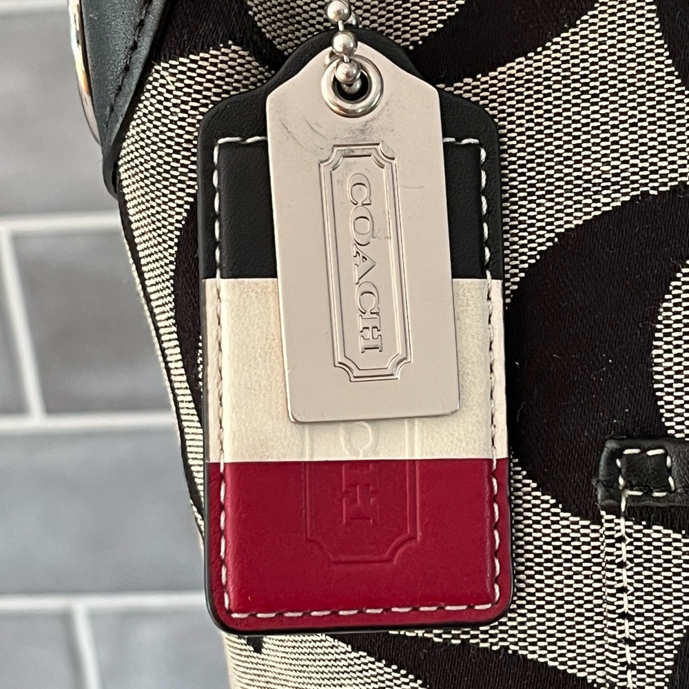 Coach Black and Red Signature Bag - Picture 6 of 16